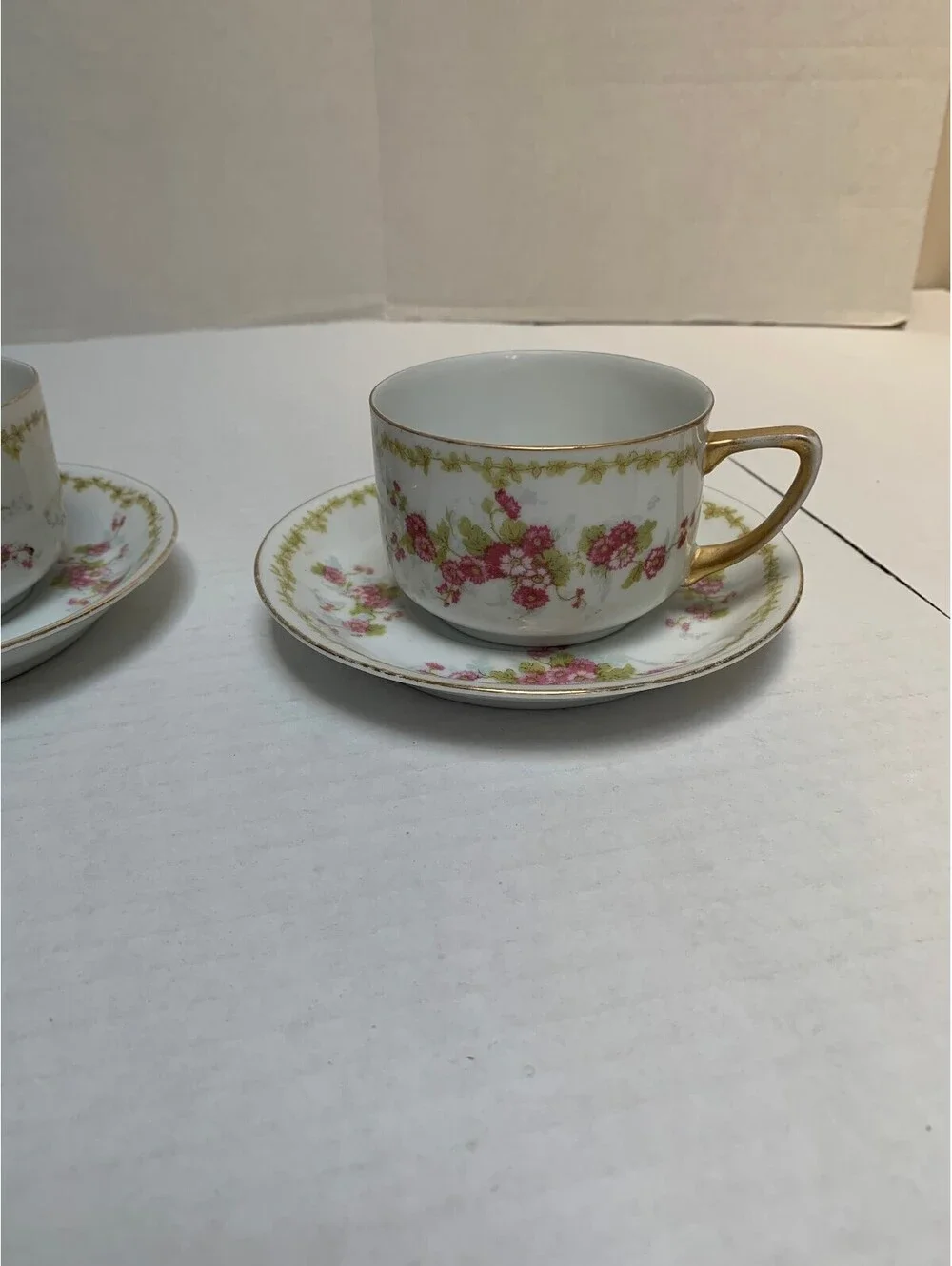 Vintage Victoria Austria Pattern 223 or VT0223 Pink Rosebuds 2 Sets